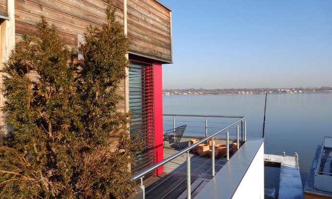 Kahnsdorf Apartment | Peaceful Lagrette Ferienwohnung Near Hainer See Beach