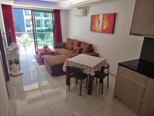 South Pattaya Apartment | Beautiful Laguna Beach Resort 2 at Jomtien Beach, Pattaya