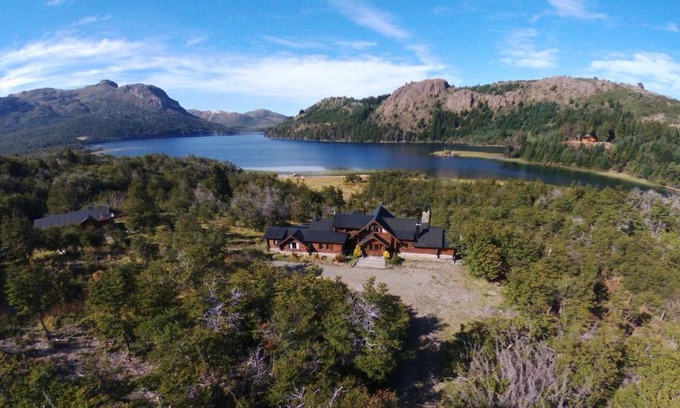 Esquel Cabin | Exclusive Oceanfront Retreat at Laguna Larga Lodge