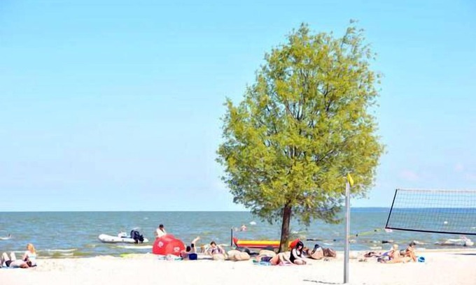 Ueckermuende Apartment | Seaside Escape at Lagunenstadt Ueckermünde: Pet Friendly & More