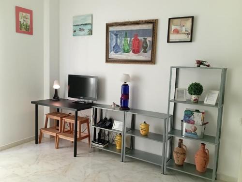 Lagunillas Apartment | Discover Comfort at LagunillasArt Apartment - Family-Friendly
