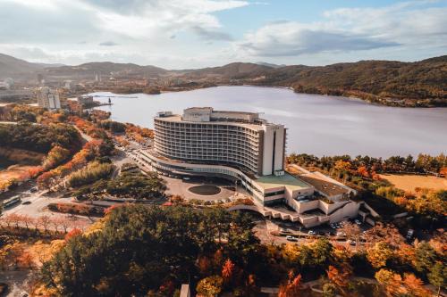 Gyeongju Hotel | Elegant Stay at Lahan Select Gyeongju with Ocean View