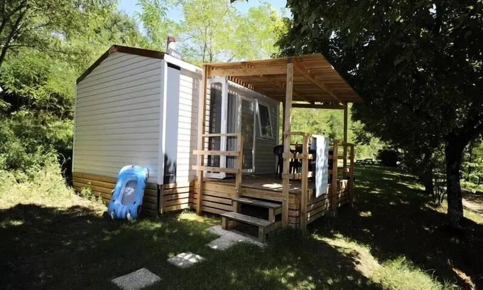 Marciac House | Comfortable Mobil Home at Campsite Du Lac with Spa Access