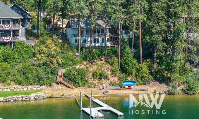 Coeur d'Alene House | Lake Front Oasis in Coeur d'Alene - Guest Rated 9.8/10