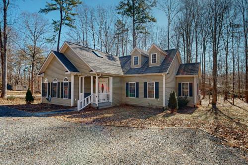Livingston House | Lake Escape Getaway