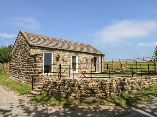 Grantley House | Experience Lake Farm Cottage: Rated 9/10 by Guests