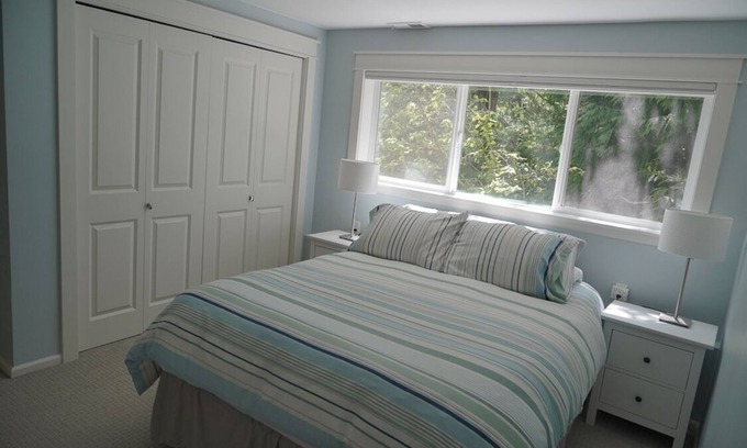 Kenmore Apartment | Private Guest Suite at Lake Forest Park – Rated 10/10!