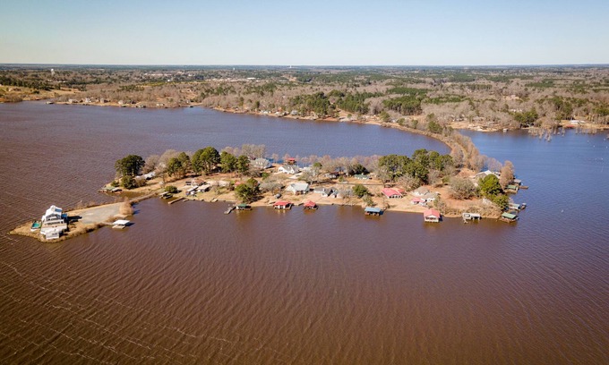 Farmerville House | Lake Front Retreat with Boat Slips, Hot Tub & Game Room