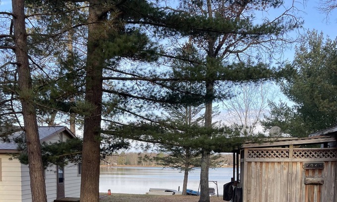 Hale Cabin | Pet-Friendly Lakefront Cabin Near AuSable River Trails
