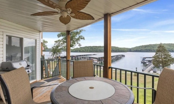 Kaiser Condo | Lake Front Retreat at Parkview Paradise - Rated 10/10!