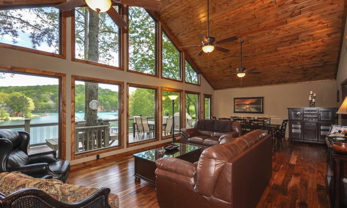Waleska House | Scenic Lakefront Retreat: Pet-Friendly with Boat Rentals
