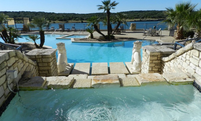 Highland Lake Estates Condo | Idyllic Lakefront Retreat at the Island on Lake Travis