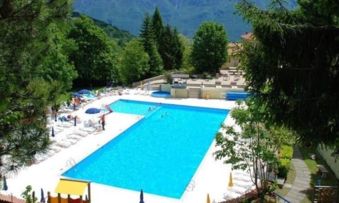 Aer House | Lake Garda Bungalow - 3 bedroom - 6 pers - Holiday park with swimming pool