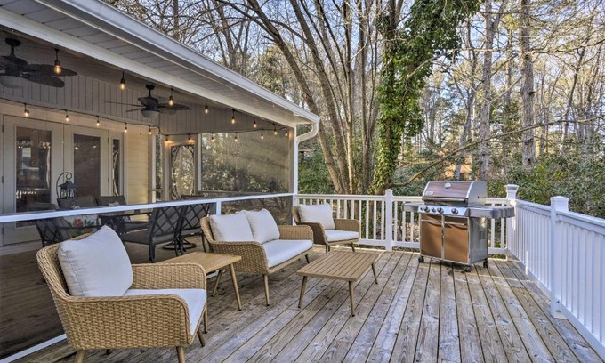 Littleton House | Scenic Lake Gaston Waterfront Getaway with Dock & Games