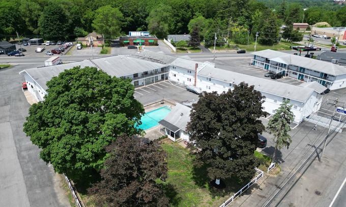 South Glens Falls Hotel | Family-Friendly Stay at Lake George Residence Inn