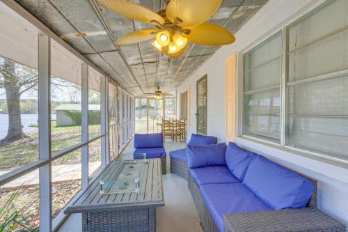 Delta House | Relaxing Lake Gerald Cabin with Boat Dock & Grill Access