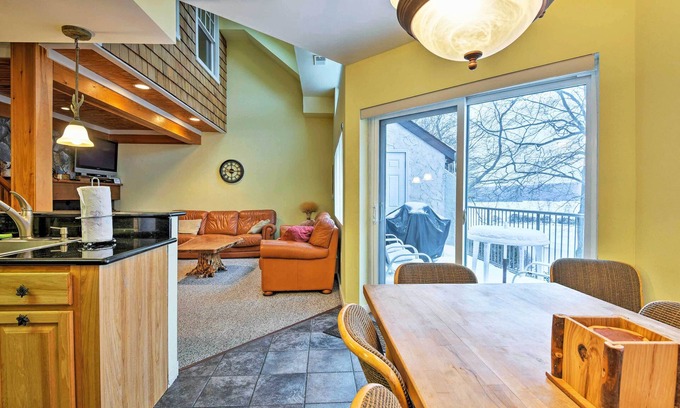 Lake Harmony Apartment | Lake Harmony Condo Steps from Big Boulder Mountain Fun