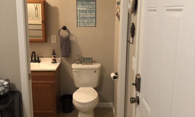 Lake Havasu City House | Inviting Lake Havasu Guest Suite with Pool and Spa Access