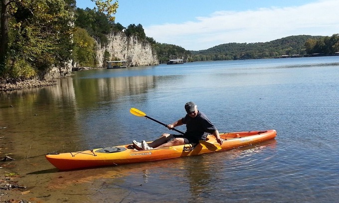 Camdenton House | Lake Home Near HaHa Tonka State Park with Free Kayaking