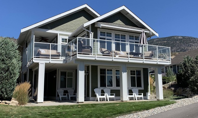 Okanagan-Similkameen House | Experience the Best Views at Cottages on Osoyoos Lake