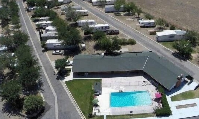 Mountain Mesa House | Relaxing Lake Isabella RV Resort: Pet-Friendly Getaway
