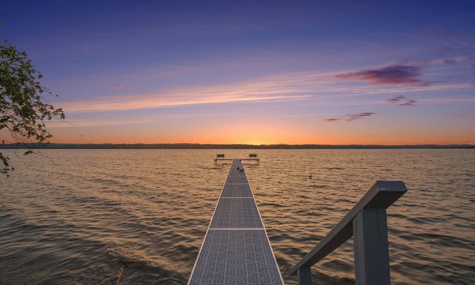 Traverse City Cottage | Lake Leelanau Cottage with Breathtaking Sunset Views