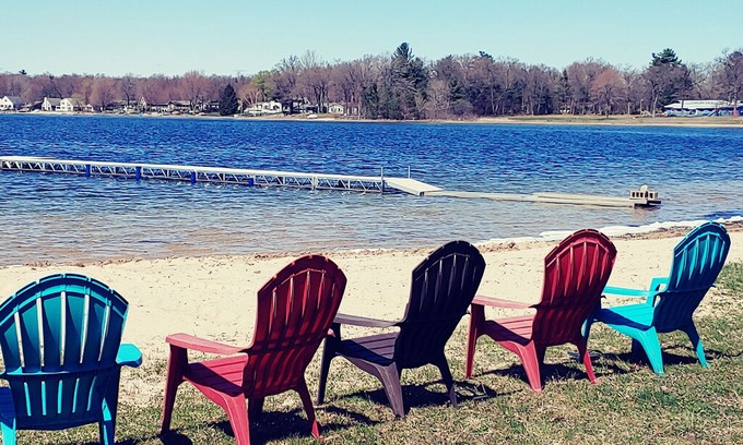 Twin Lake House | Experience Lake Life Fun at Our 4-Star Oceanfront Retreat