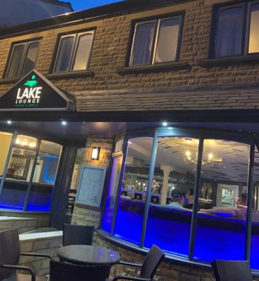 Littleborough Hotel | Pet-Friendly Retreat at Lake Lounge Rooms with Restaurant