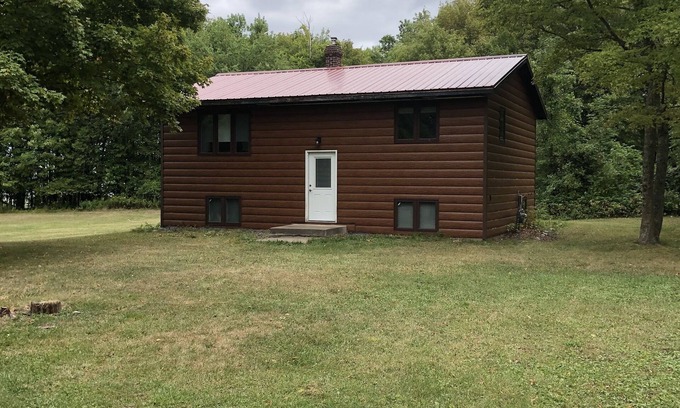 Onamia Cabin | Relax at Lake Mille Lacs Cabin: Pet-Friendly Retreat