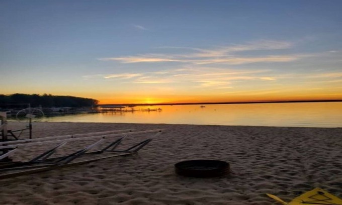 Lake City Condo | Experience Lake Missaukee: Top-Rated Family Getaway