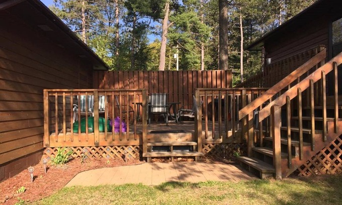 Tomahawk Cottage | Relaxing Lake Nokomis Retreat with Spa and Ocean Views