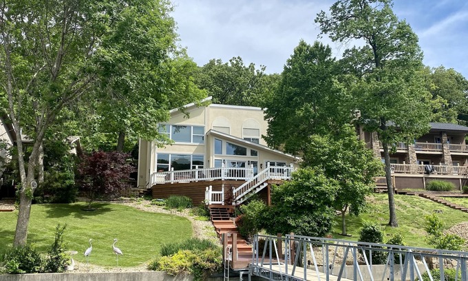Osage Beach House | Beautiful Lakefront Retreat with Pool and Spa Amenities