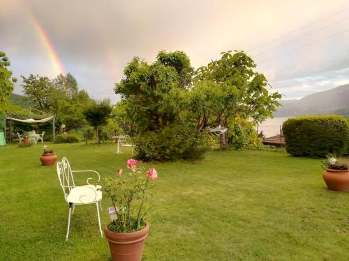 Crabbia Apartment | Experience Lake Orta Openspace: Beachfront Retreat Awaits