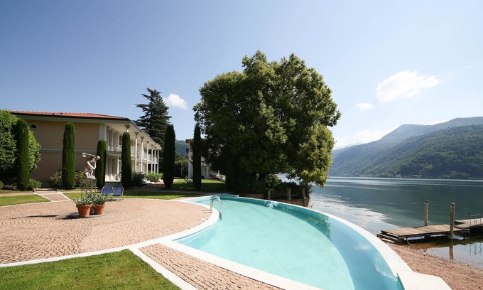 Cuasso Al Monte Apartment | [Lake - Park - Pool] Lakefront 138