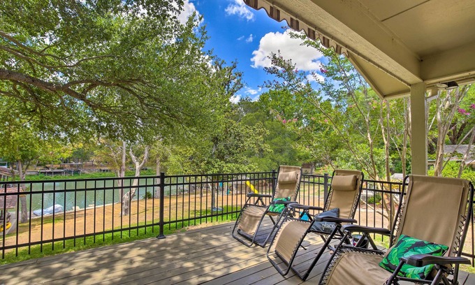 Seguin House | Lake Placid Retreat: Dock, Grill & Kayaks Await You!