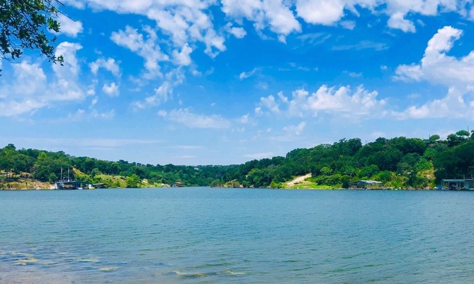 Pedernales Bend House | Picturesque Lake Property with Ocean Views & Breakfast!
