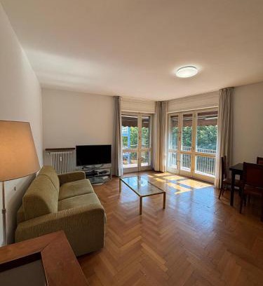 Lecco Apartment | Lake side and view - new bright apartment