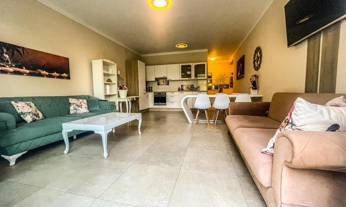 Hirschstetten Apartment | Exceptional Lake Side Vienna: Pet and Child Friendly Stay