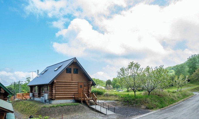Toyako House | LAKE TOYA MOON HILLS/Abutagun Hokkaidō