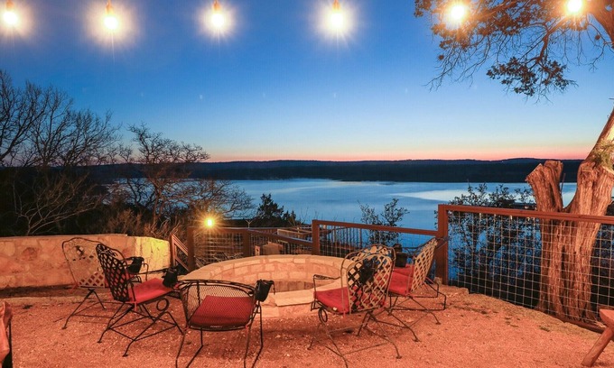 Spicewood Cabin | Lake Travis Lakefront Oasis: 3 Private Cabins & Hot Tub