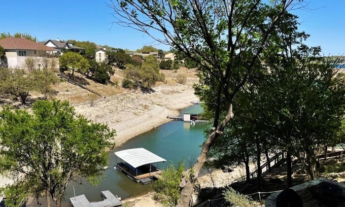 Point Venture House | Lake Travis Oasis: Steps to Pool, Gym & Marina Amenities