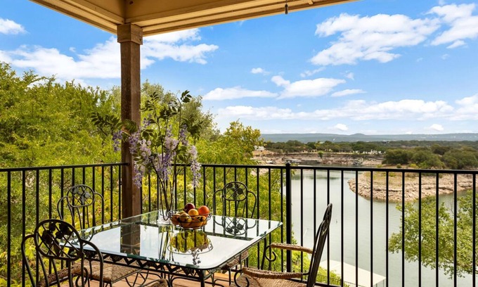 Oatmeal House | Beautiful Lake Travis Home with Dock, Grill & Pool Access