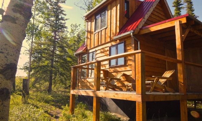 Marsh Lake Cabin | Stunning Lake View Cabin at Marsh Lake, Guest Rated 10/10