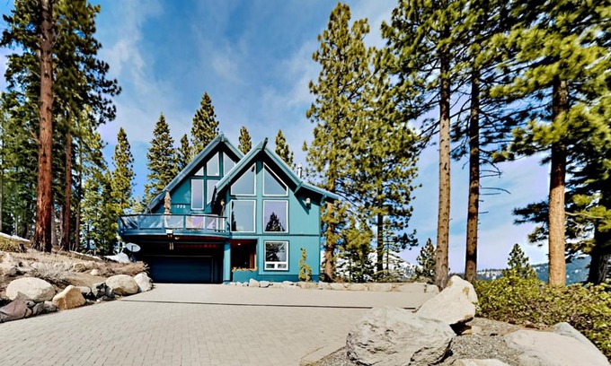 Incline Village House | Scenic Lake View Escape: Pet and Child Friendly Stay