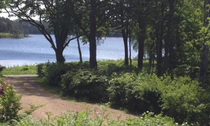 Vittsjo House | Idyllic Lake View Retreat with Pool and Spa Amenities