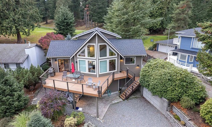 Sudden Valley House | Unforgettable Lake View Lodge: Rated 10/10 with Ocean Views