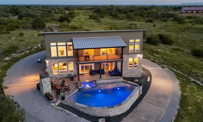 Graford House | Lake View Oasis 4 bedroom- Lakeview Home/pool and hot tub!