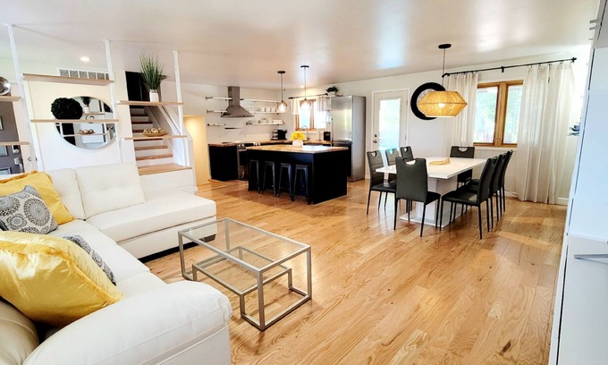 Arvada House | Tranquil Lake View Oasis with Hot Tub & Family-Friendly Amenities