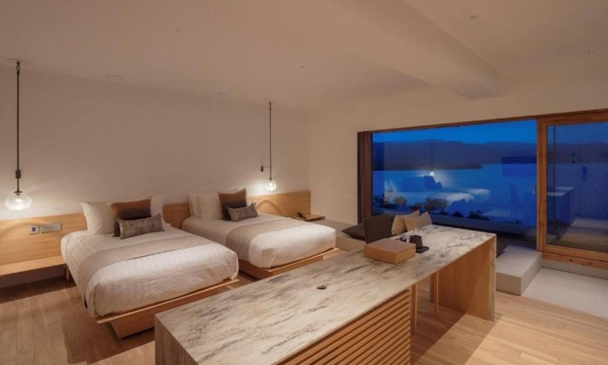 Toya Hotel | Lake View Twin Half Board for a Memorable Hokkaidō Getaway