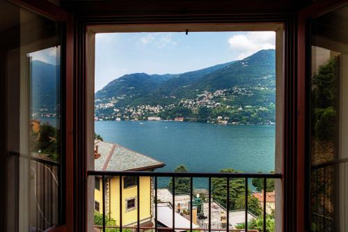 Blevio Apartment | Lakeframe - by MyHomeInComo